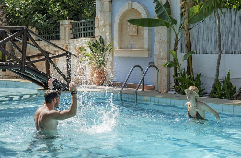 Minoa Apartments Amoudara  ภายนอก รูปภาพ